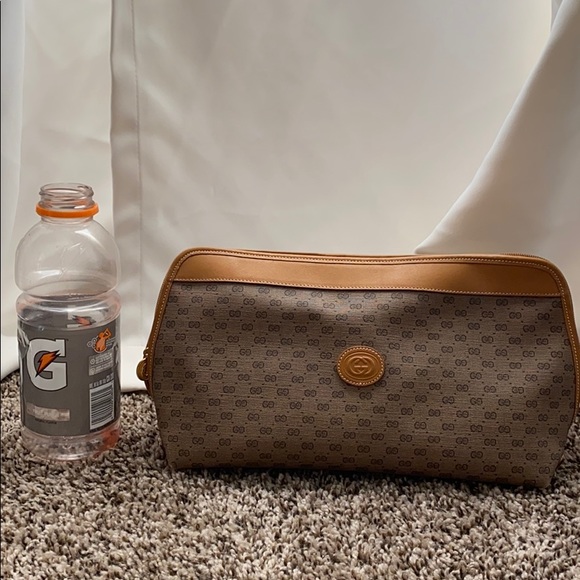 Vintage Gucci make up bag - Picture 7 of 7